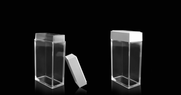 Clear rectangular container 20 ml
